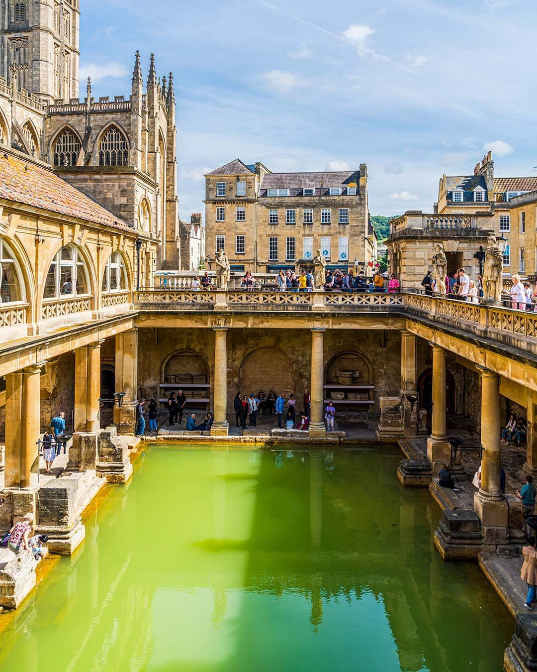 โรงอาบน้ำโรมัน The Roman Baths