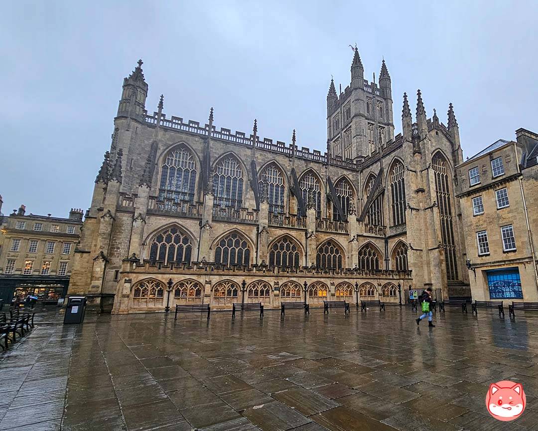 ด้านข้างโบสถ์ Bath Abbey