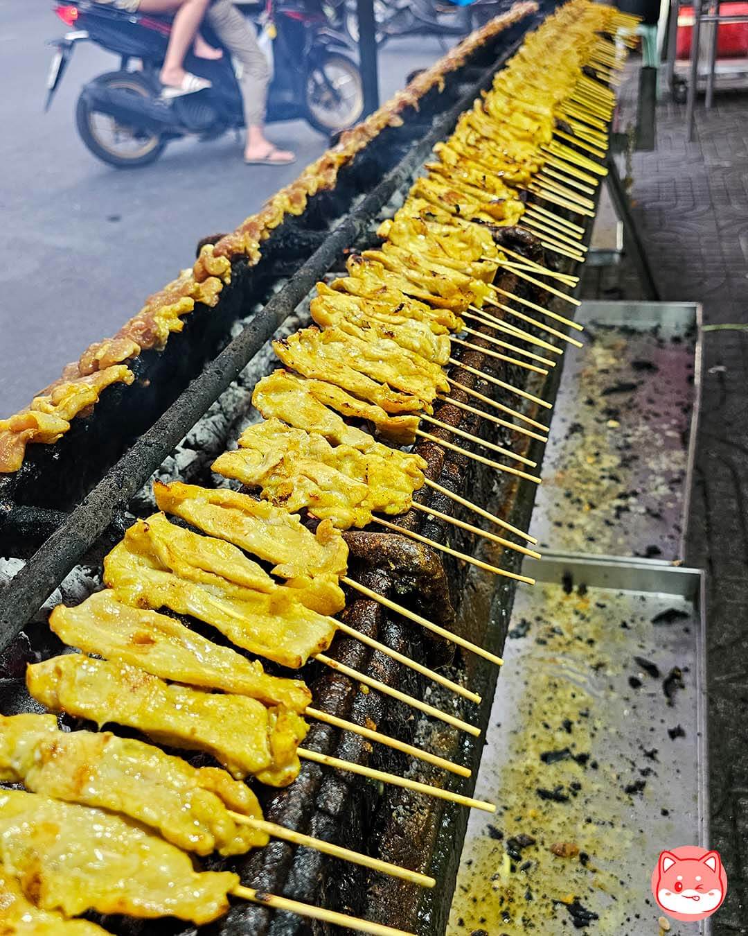 ตี๋หมูสะเต๊ะ